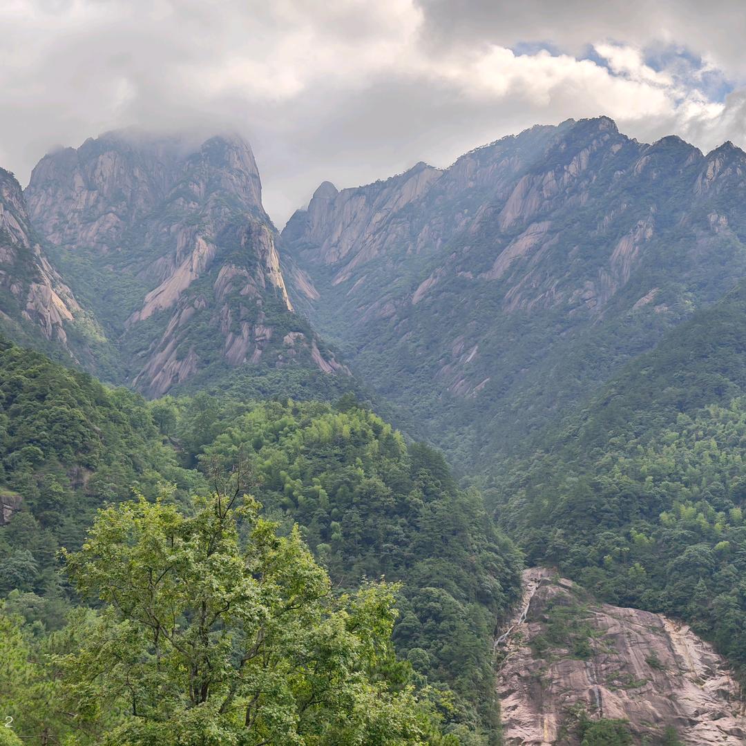 大海很大！长江很长