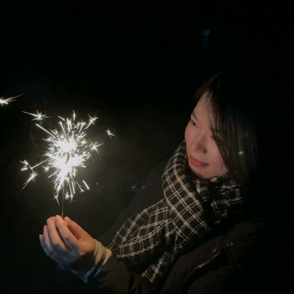 薇薇一笑很倾城