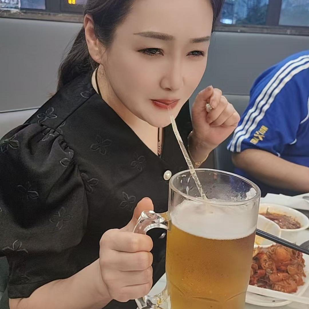 陈红