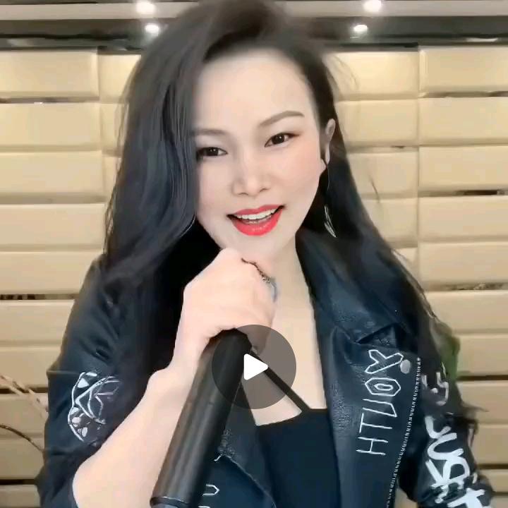 王素云