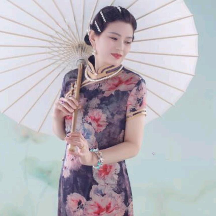 莲花（吃货先姐）
