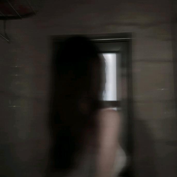 椿予.