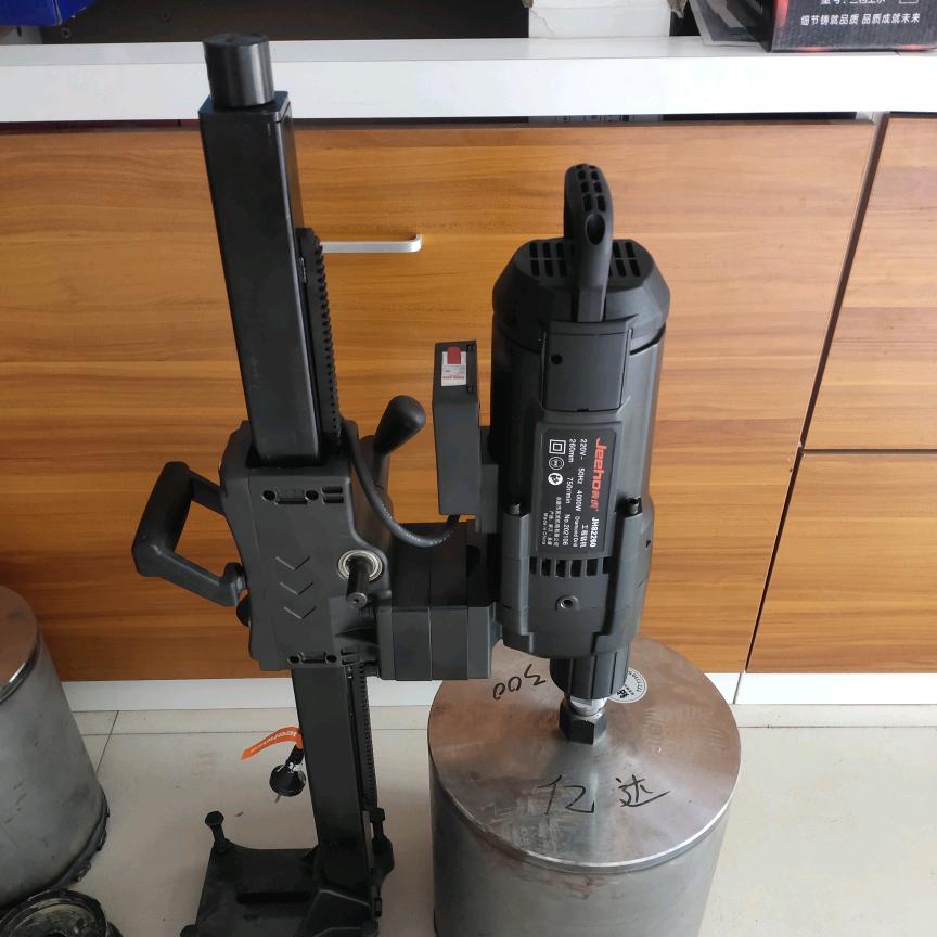 @冀D-小辉水电暖墙体钻孔切割