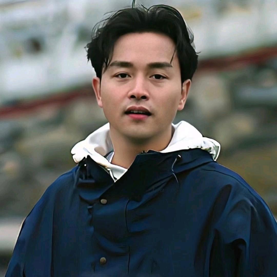 5 ——