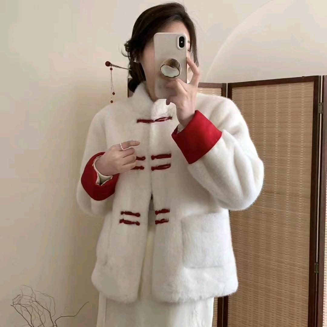刘家群桐乡青品时尚服装店