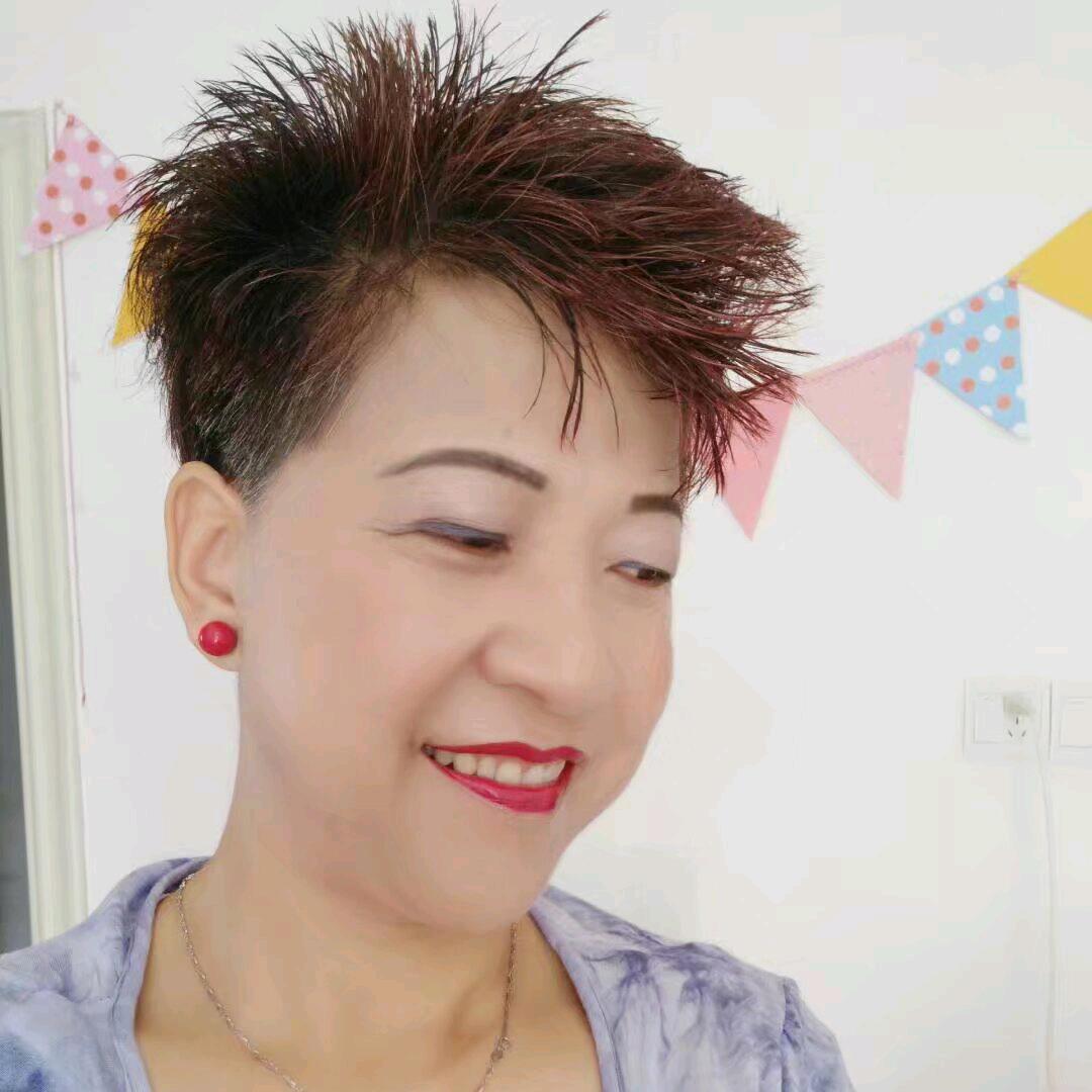 百变酷女人