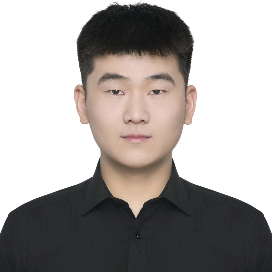 太原教游泳的小张