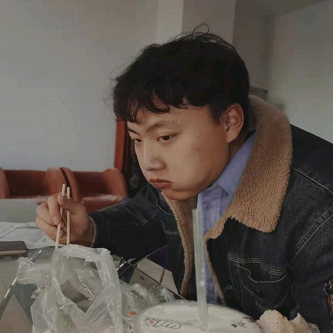 八🥚战士(不爱练腿)