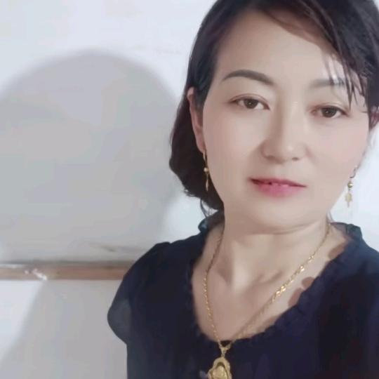 霞姐幸福心想事成