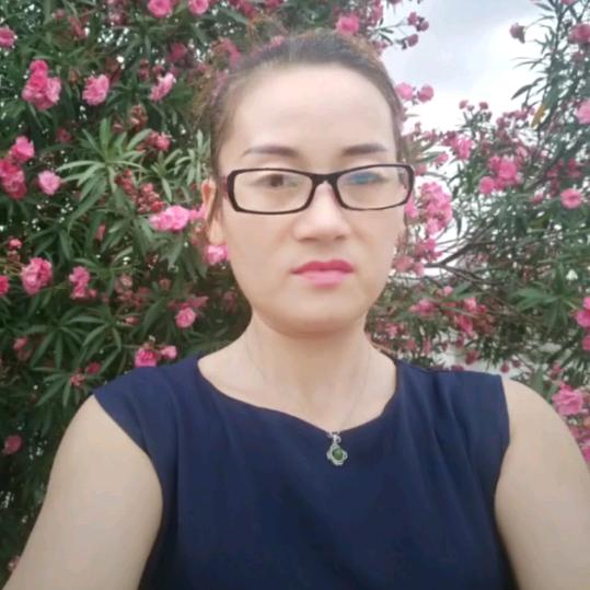 樱花女郎