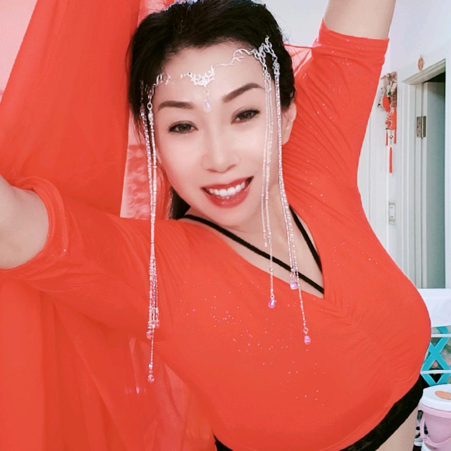 八姐东方舞爱好者