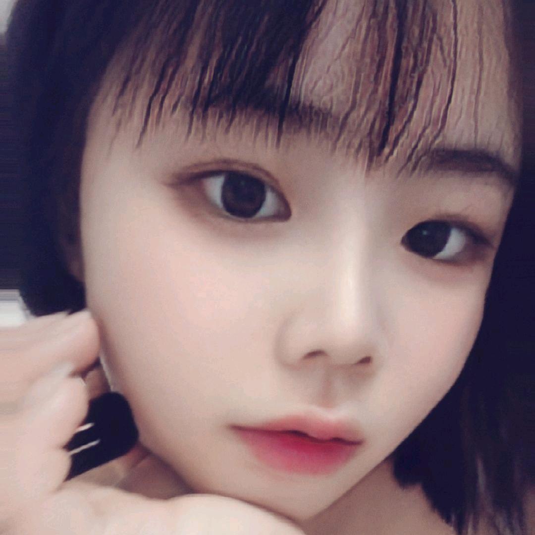 对👉是小梁呢🫦