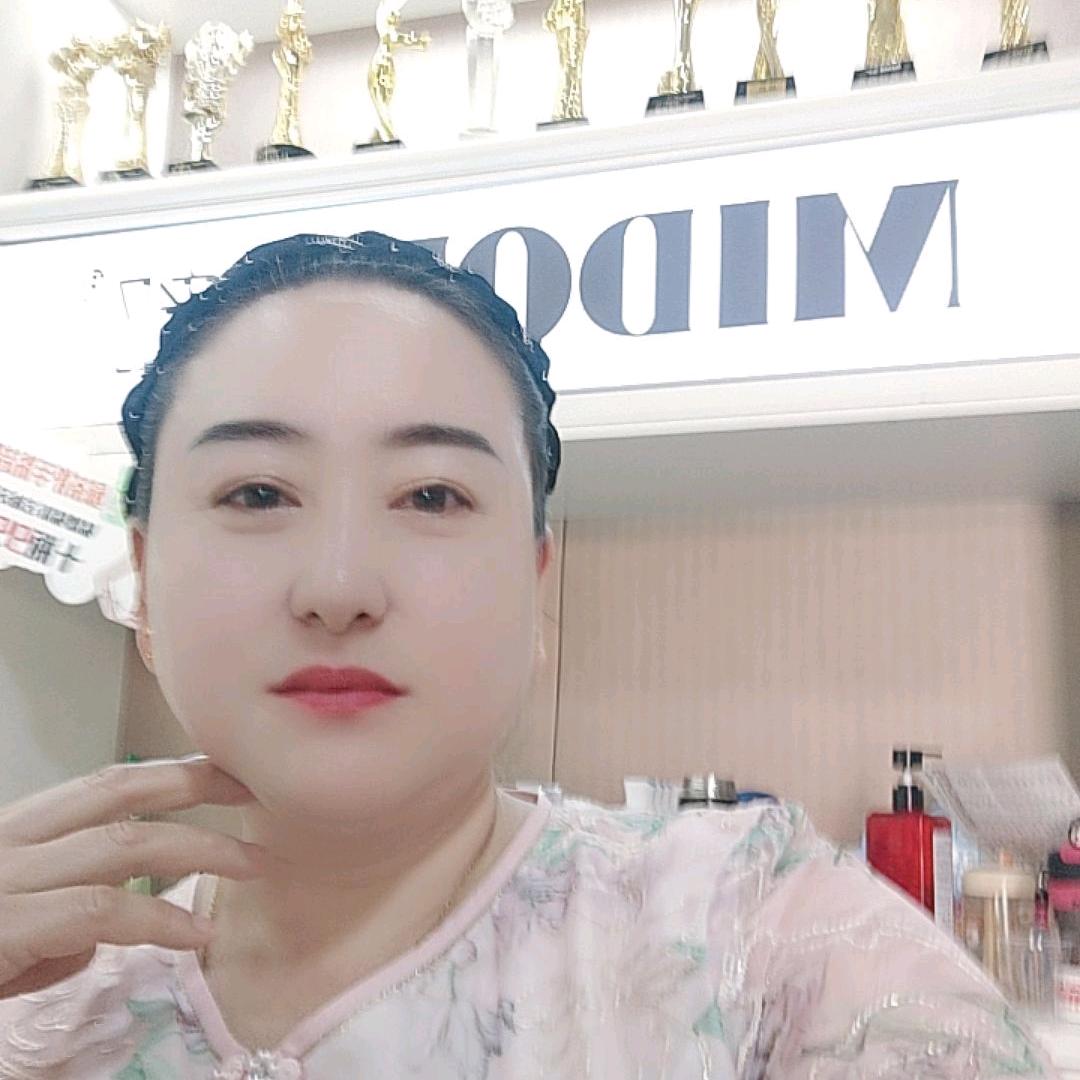 阿  丽 （首播筹备中）