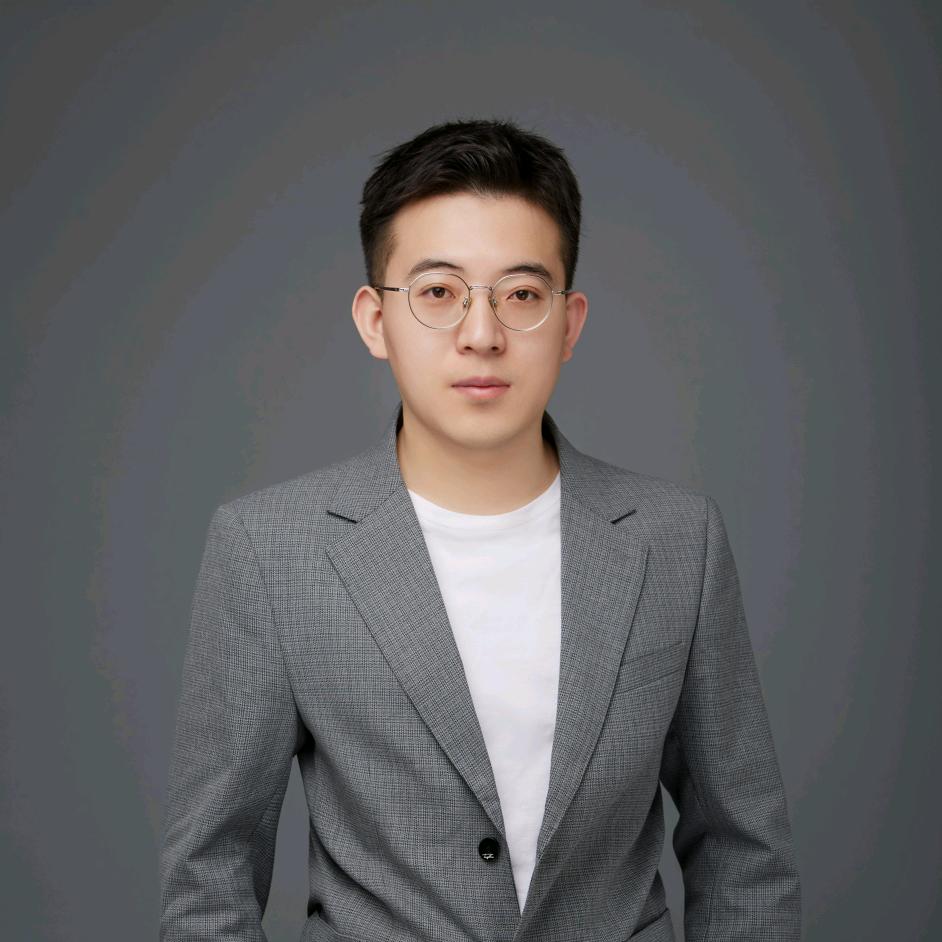 小欧言职