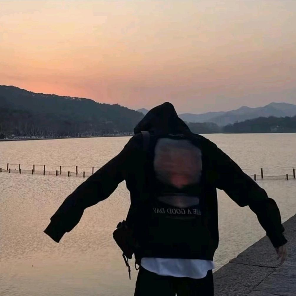 ☄ฺ(◣д◢)☄ฺ