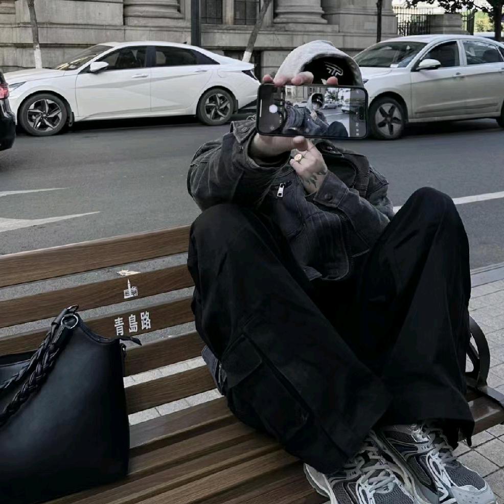 丑来丑去还是一样🤬