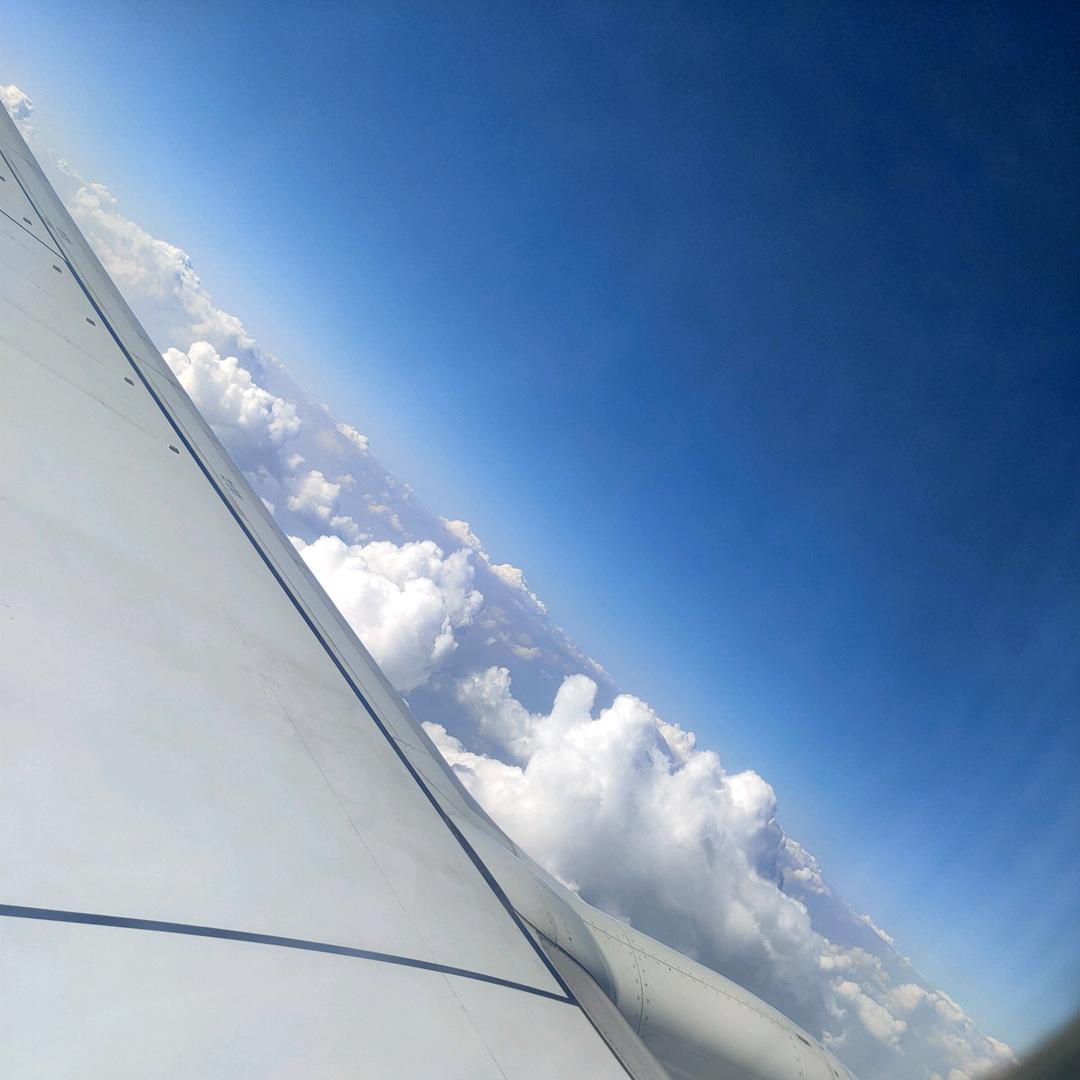 晴空万里🌞