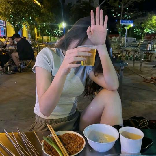 得🉐