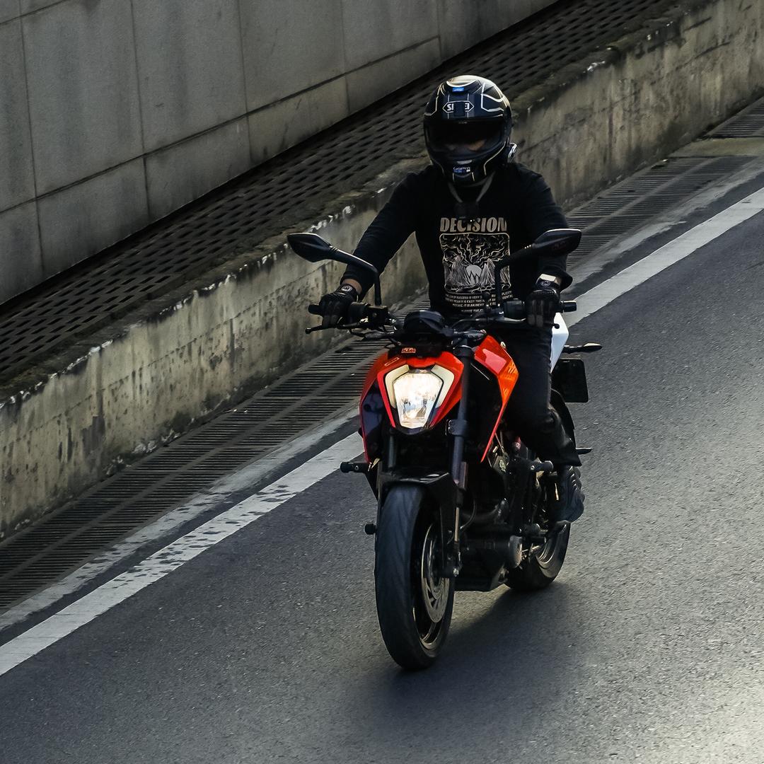 起飞吧机长（姿态模式）