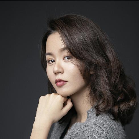 建造师唐婷