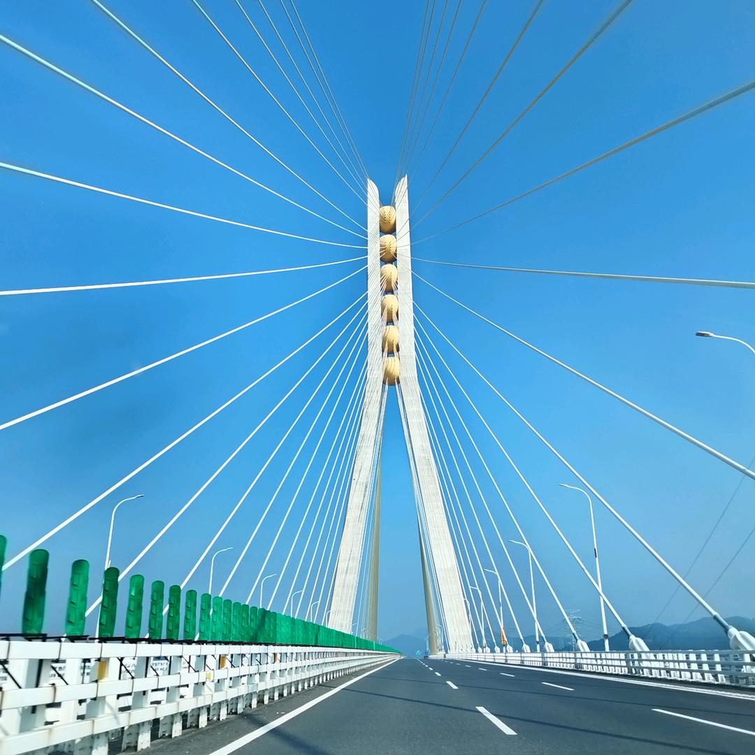 在路上…