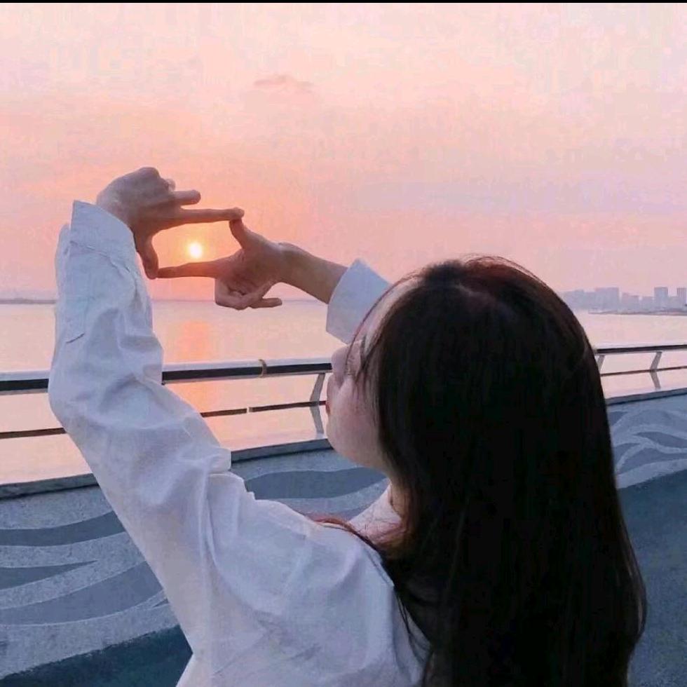 拉不拉晶小青
