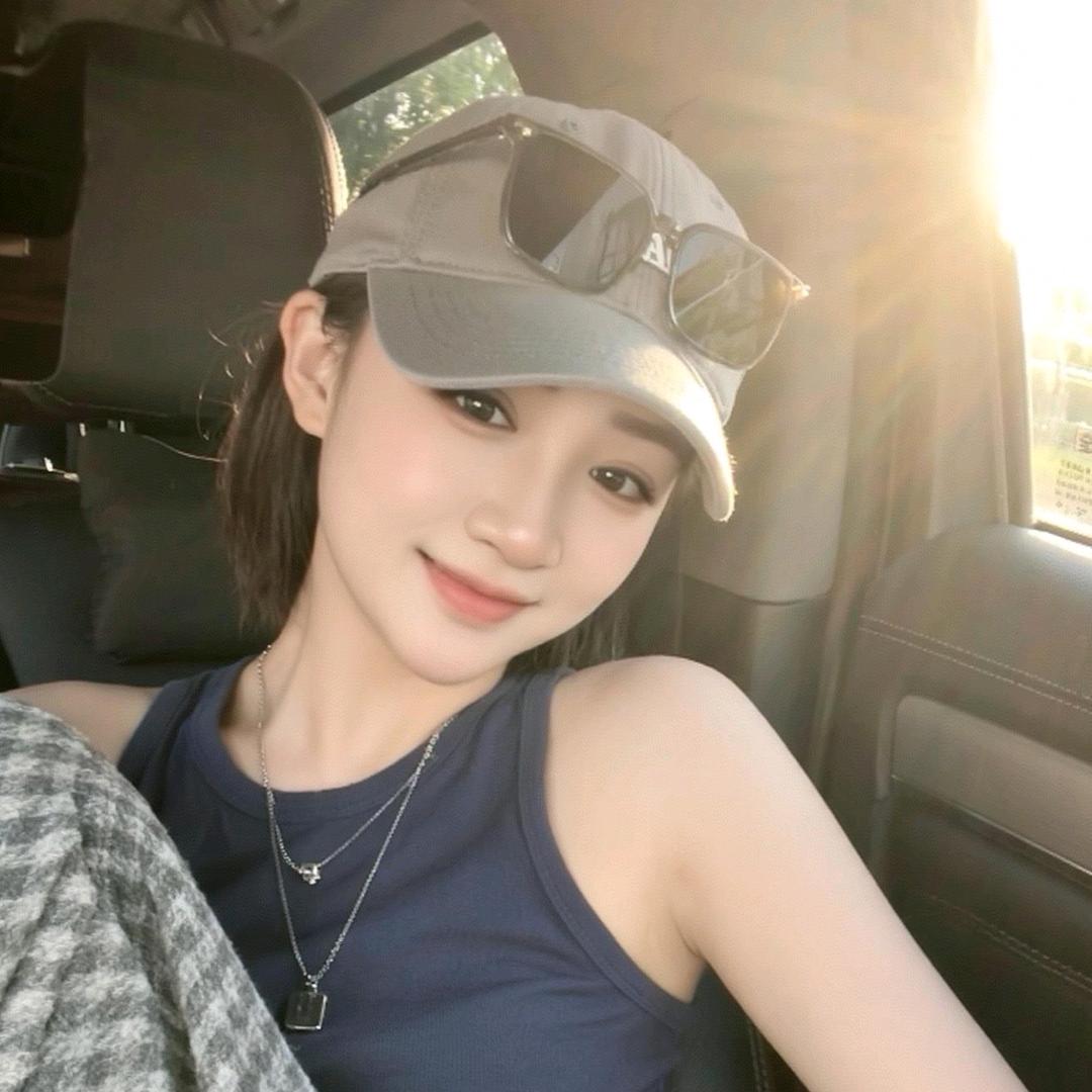 💋   D、
