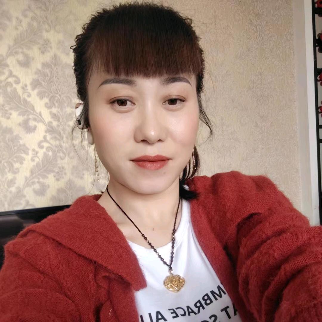 爱吃糖的云