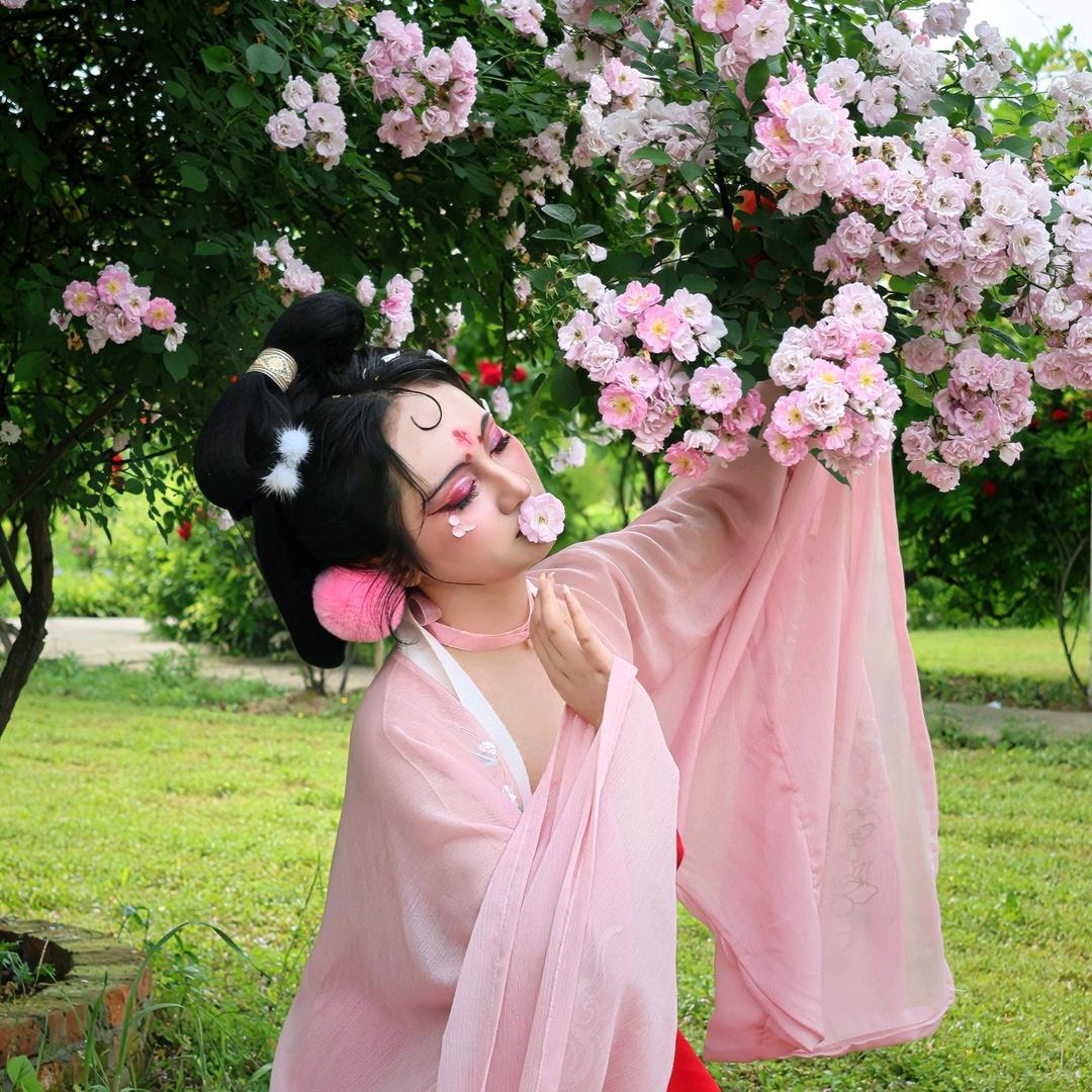 荣儿呀
