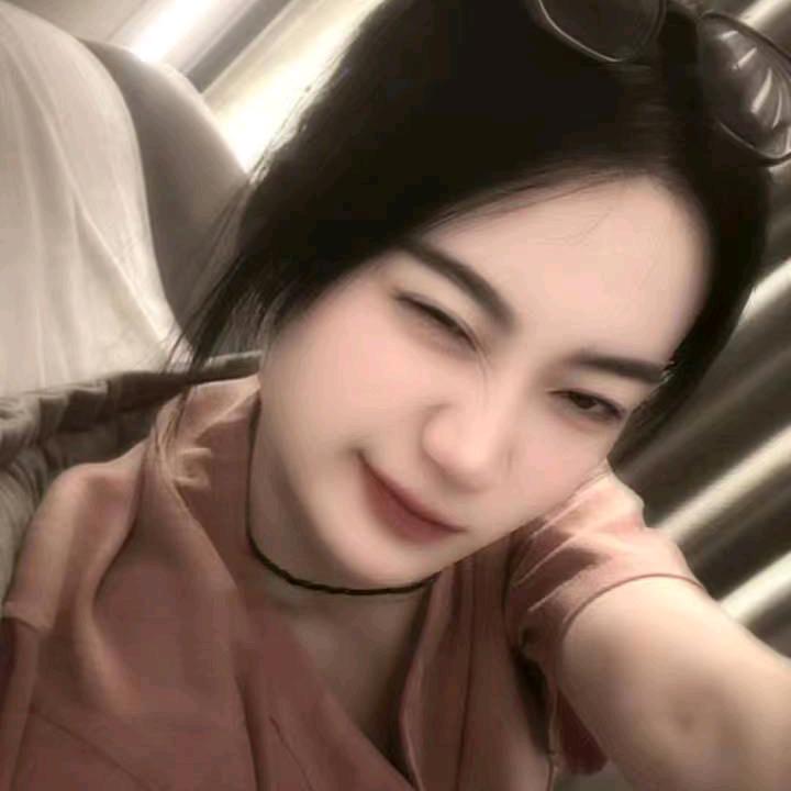 200斤的小胖子ᕙ(`▿´)ᕗ