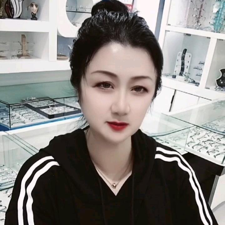 精益眼镜（彤彤）