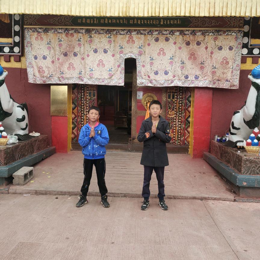 罗桑 多杰