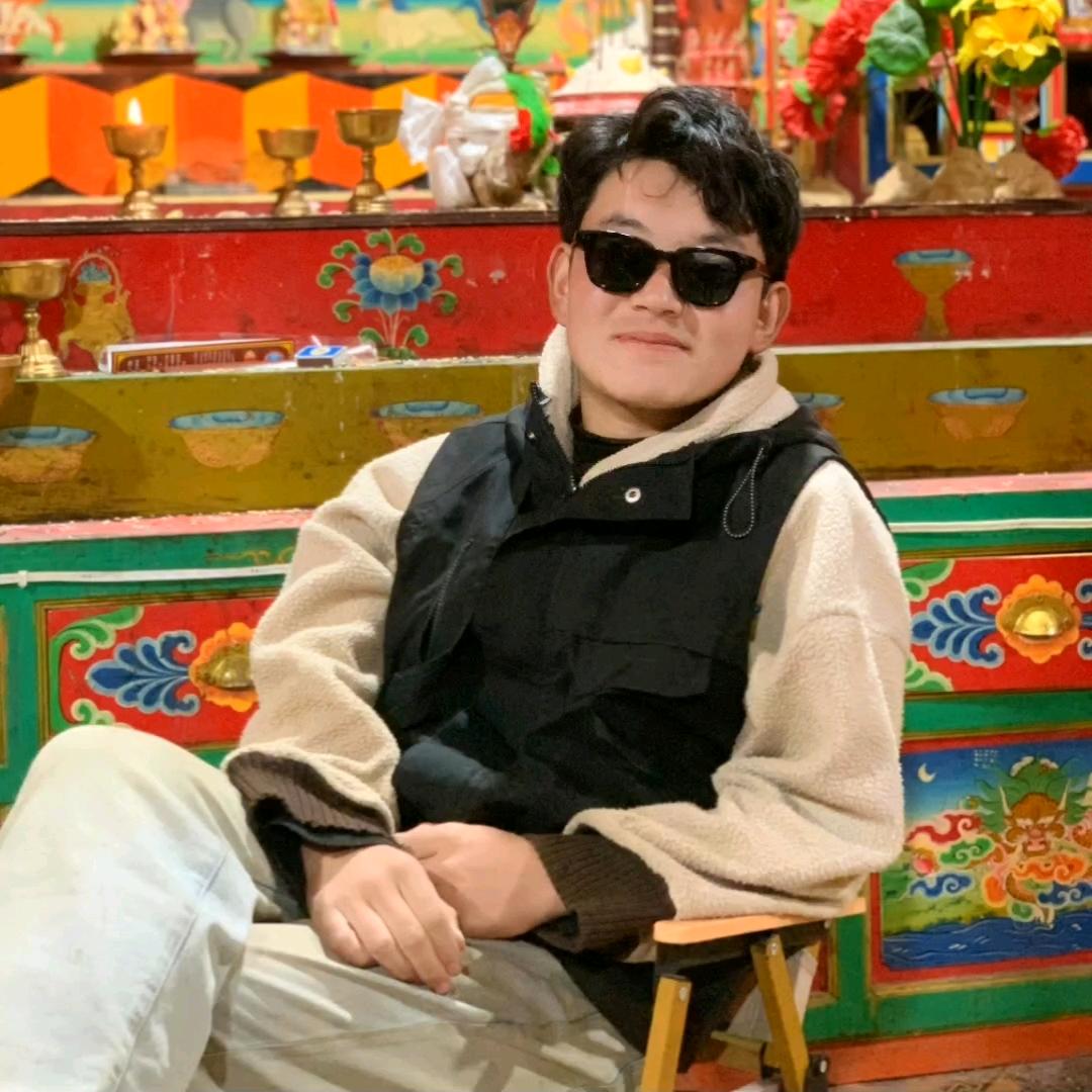 嘎措🎭