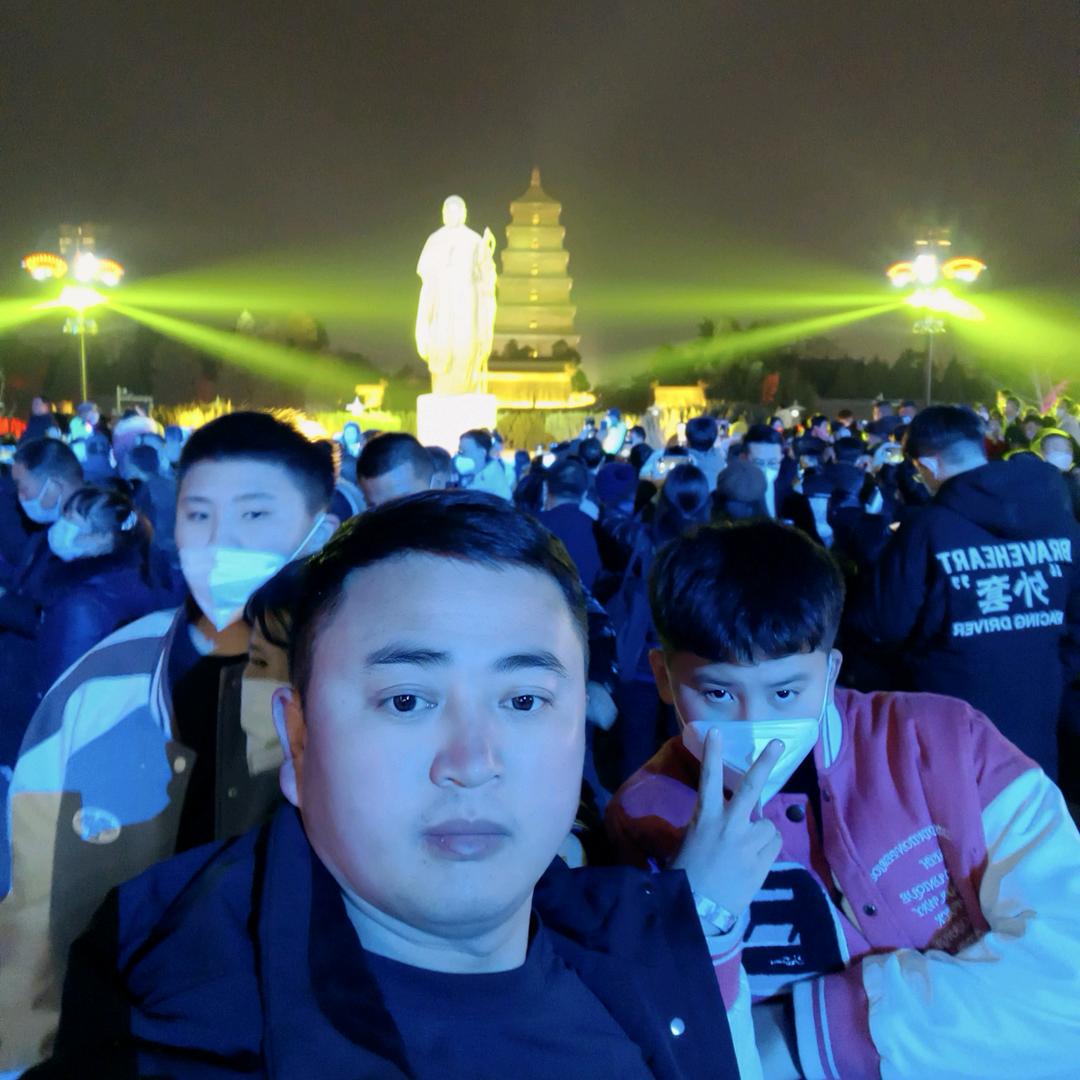 黄雪涛  挖掘机 吊车 翻斗车租赁