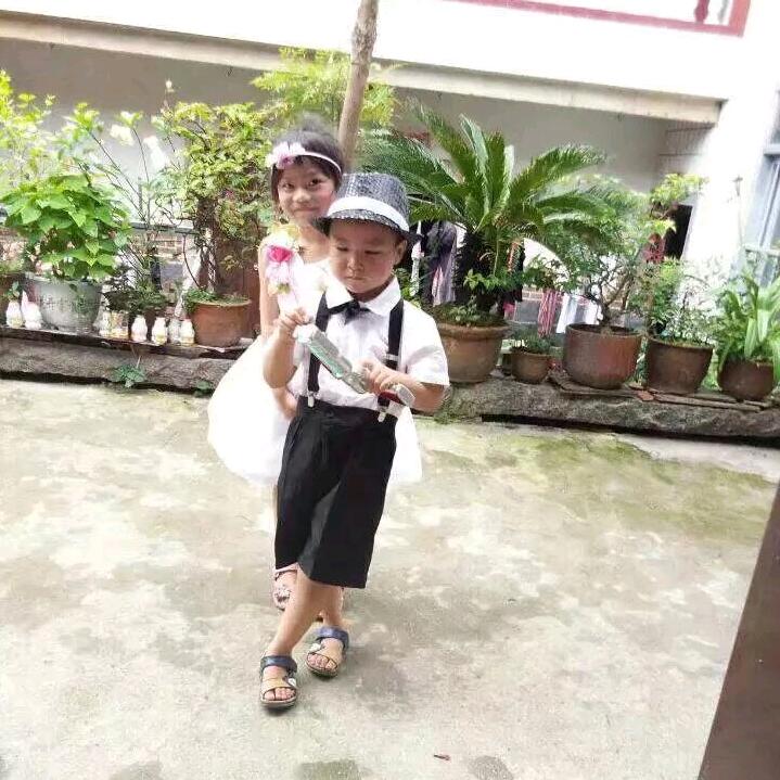 人要坚强才有幸福