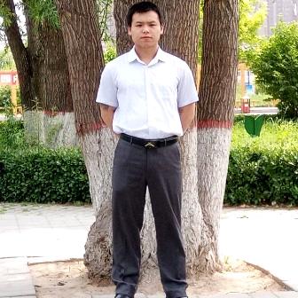 君临天下:九脸龙王