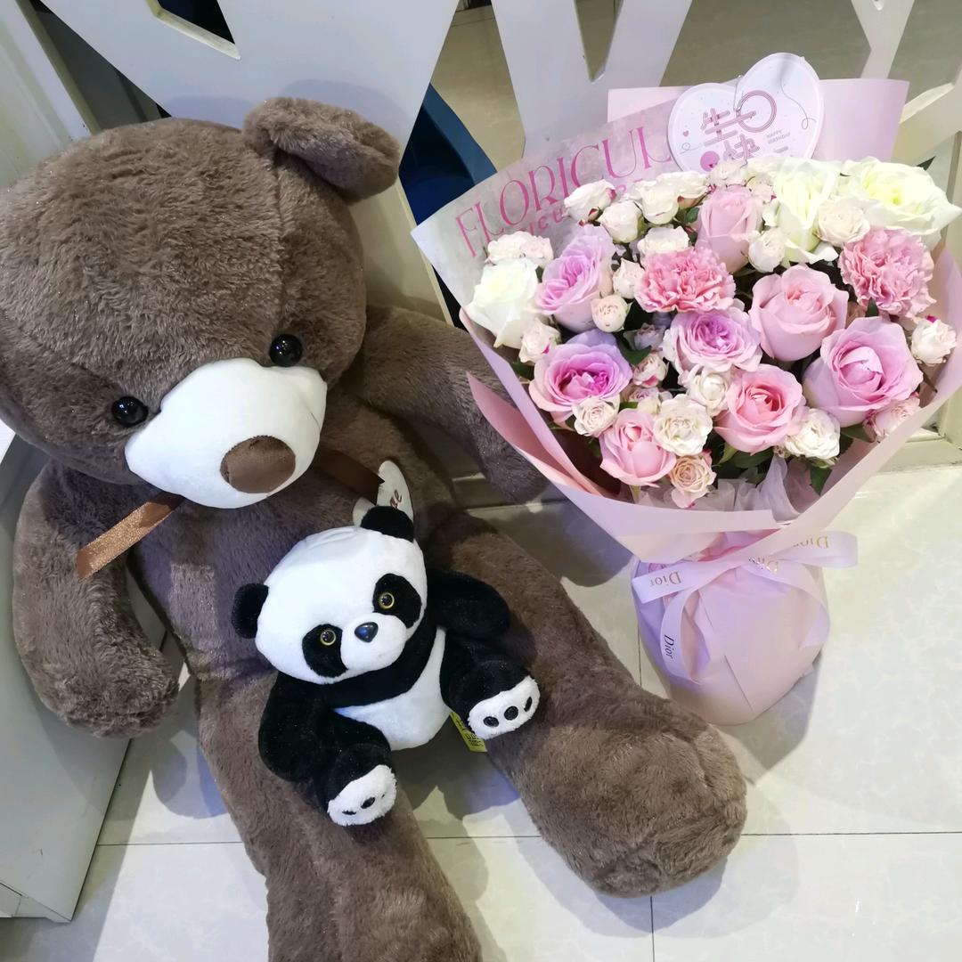 、皮卡啾椰奶⚡