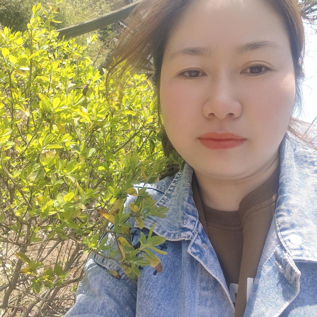 💞ঞᩚ᭄兜里半颗糖ꦿꕥ້໌ᮨ💕: