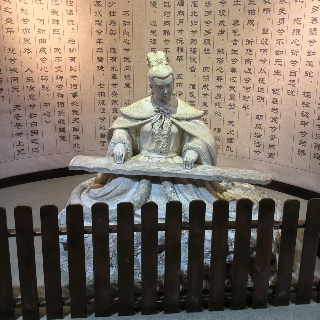慈溪市胜山依路服装厂