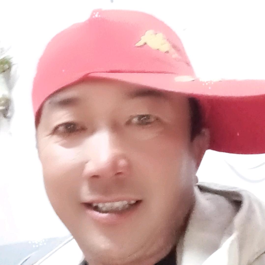 歪帽哥