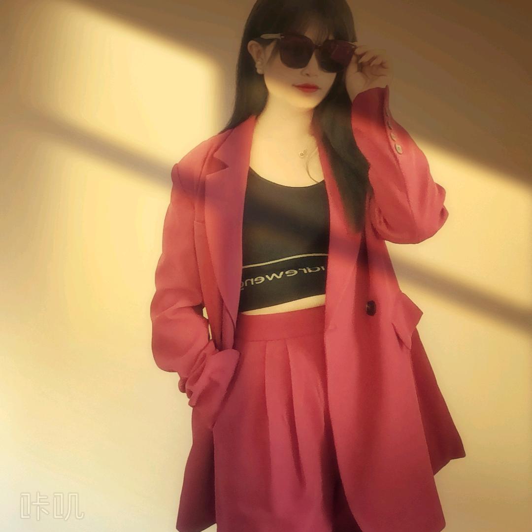 国宝🐼🐼       熊出冒KTV