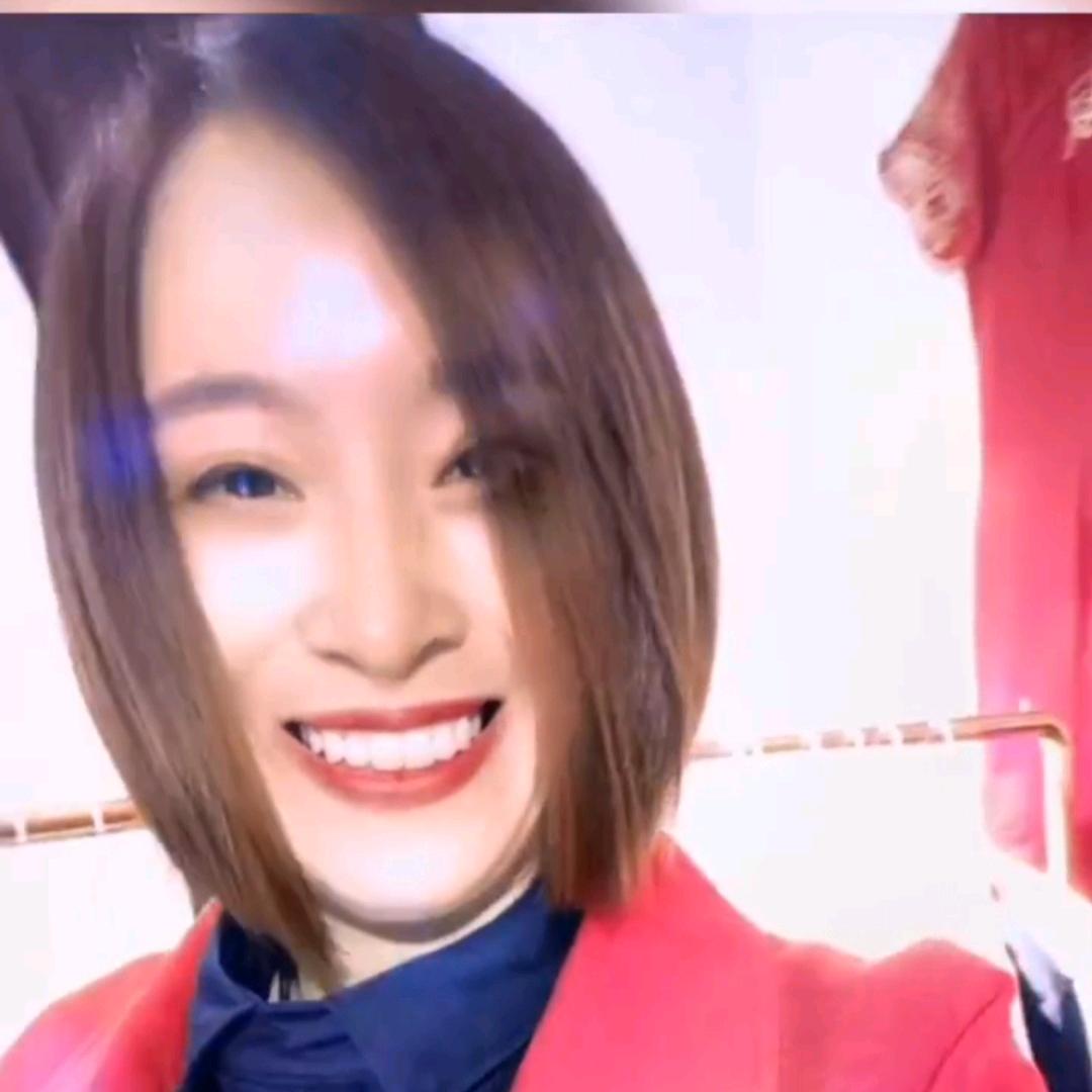 月儿探昆明