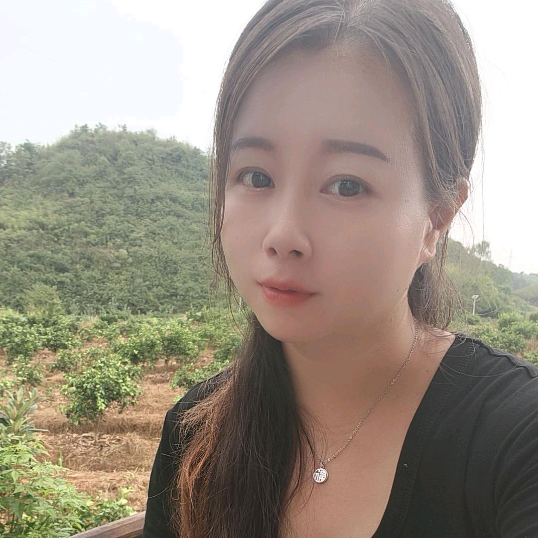 苗乡姑娘