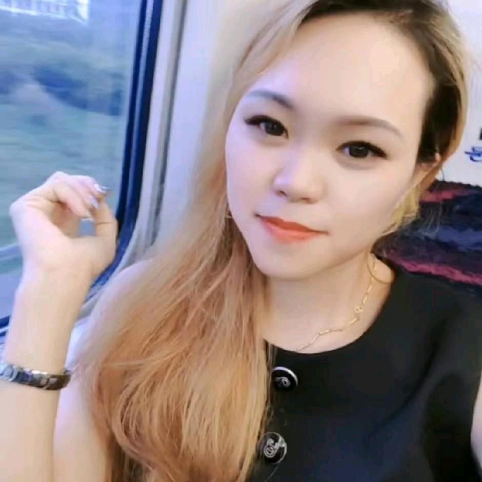 武利兰蔓 轻奢欧韩女装