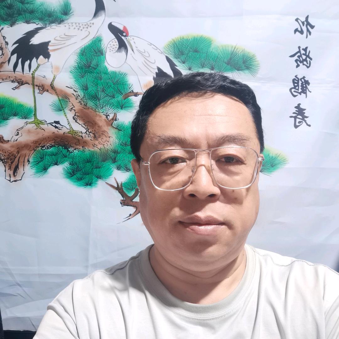故纸堆主人