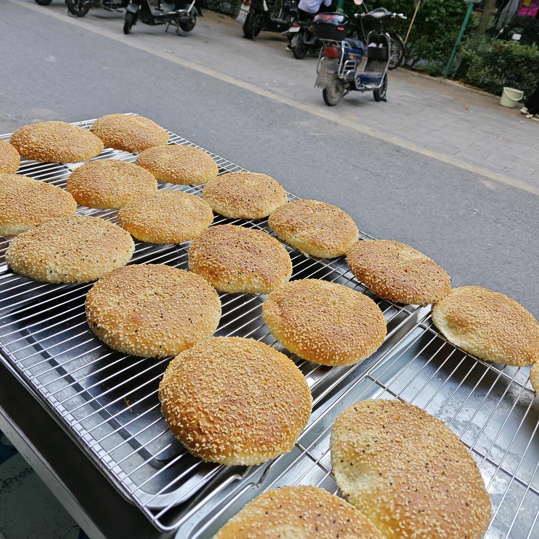 酥轼烧饼（三飞市集店）