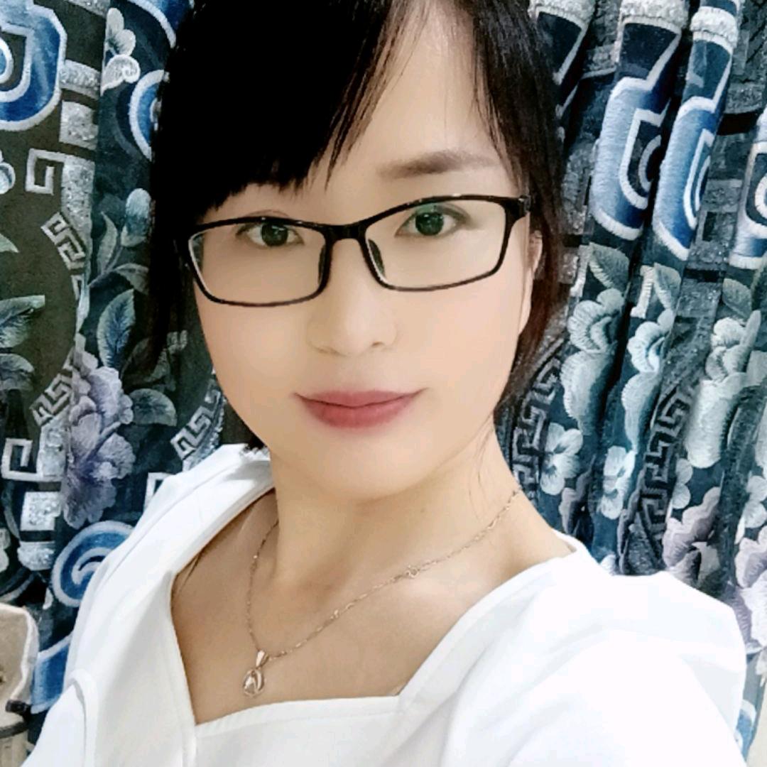 米粒（开播号在主页）