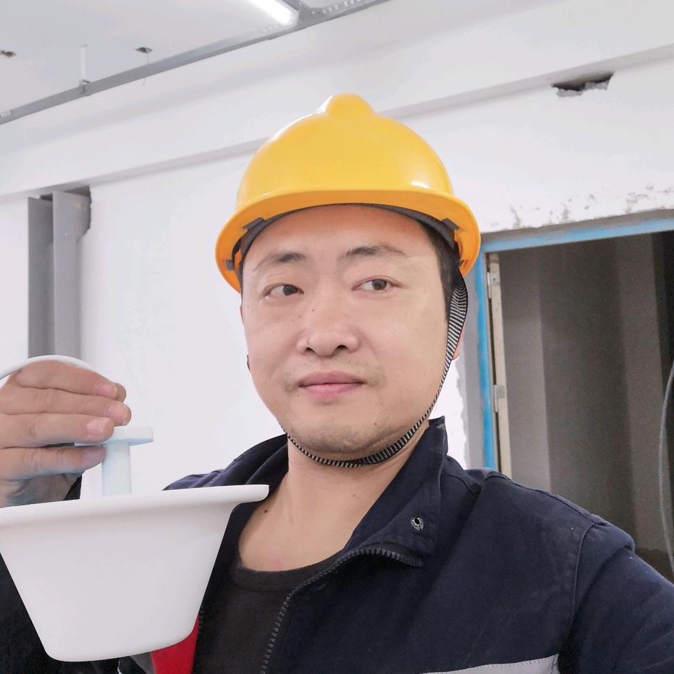 邱大师（弱电监控砖家）