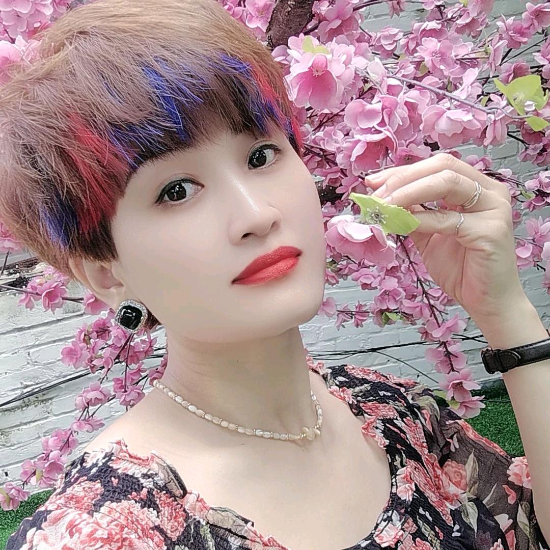 丽