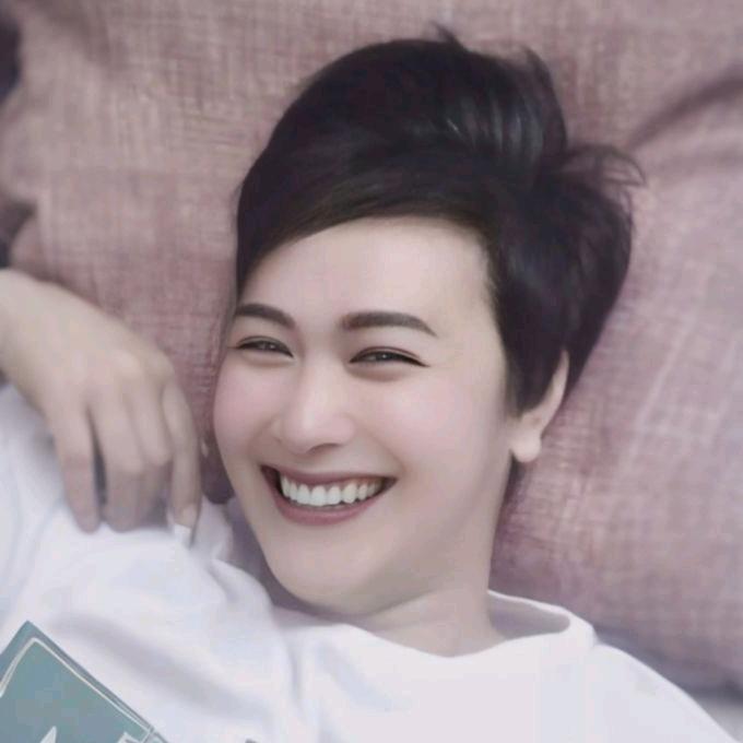 莱格·小石头  编剧、制片人